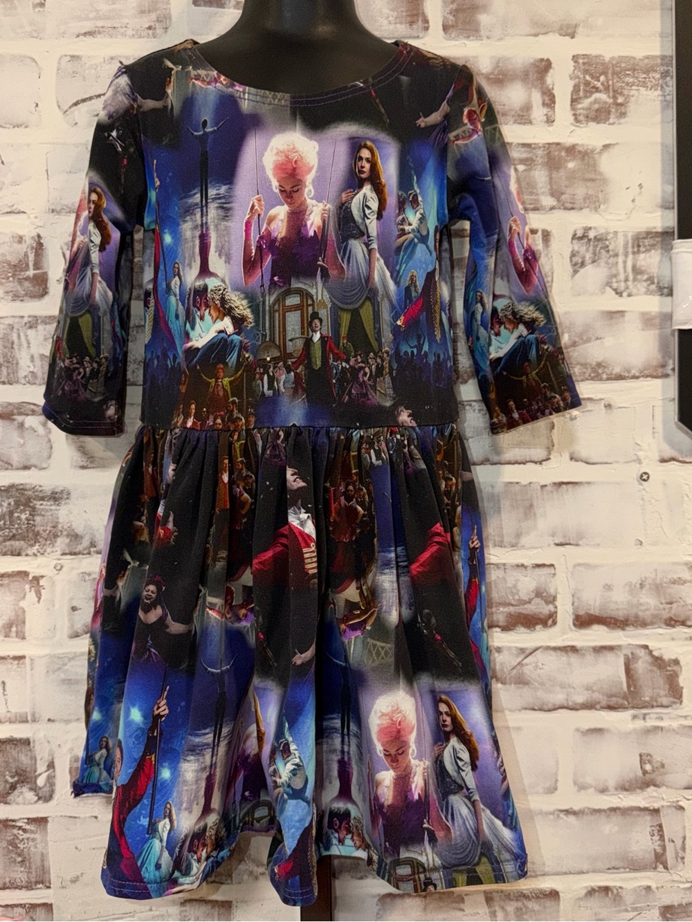 The greatest showman Themed Print Casual Dress kids size 6